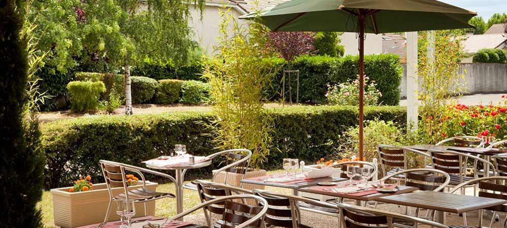 Hotel Campanile Orleans - La Source Esterno foto