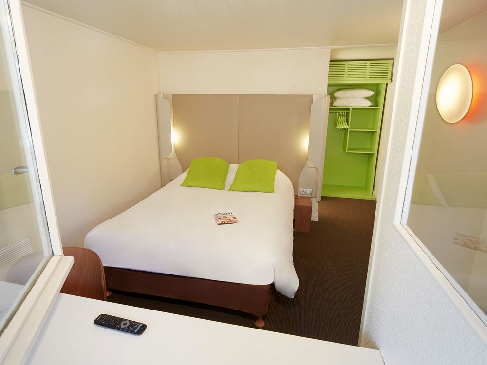 Hotel Campanile Orleans - La Source Esterno foto