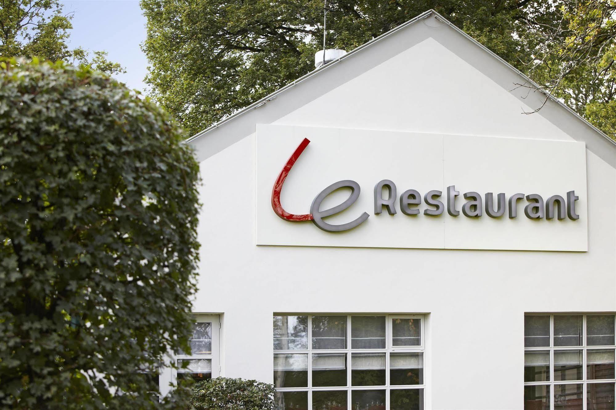Hotel Campanile Orleans - La Source Esterno foto