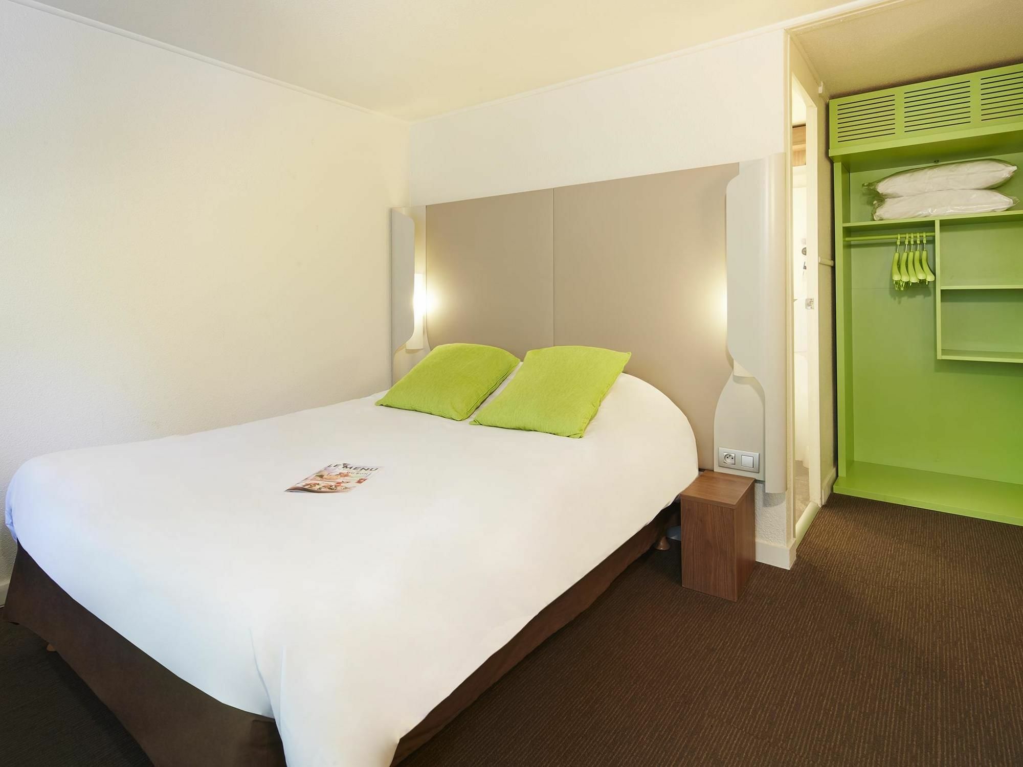 Hotel Campanile Orleans - La Source Esterno foto